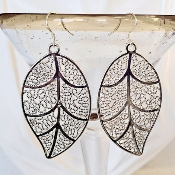 925 Sterling Silver Earrings - Picture 3 of 6